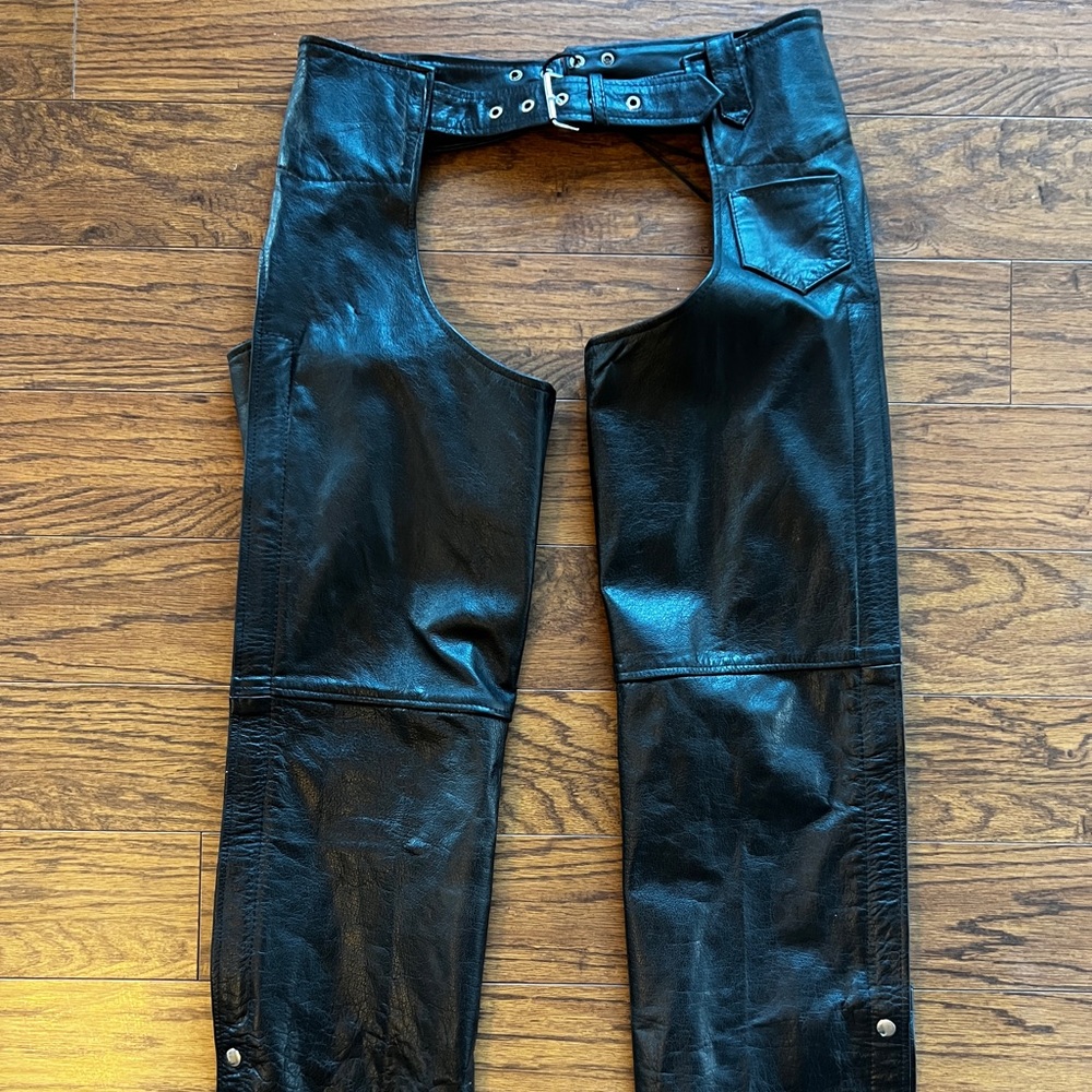 Xelement advanced motorcycle gear
Black motorcycle chaps
Men Size 34